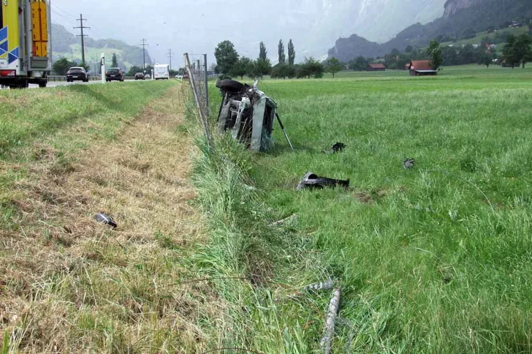 Autobahnunfall in Heiligkreuz SG - Senior durch Bonbon abgelenkt