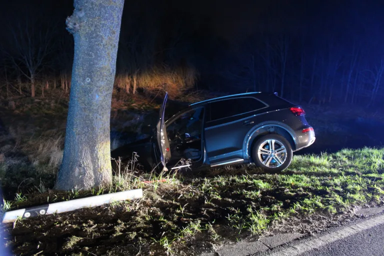 Linnich NW - Autofahrer (87) betrunken verunfallt 