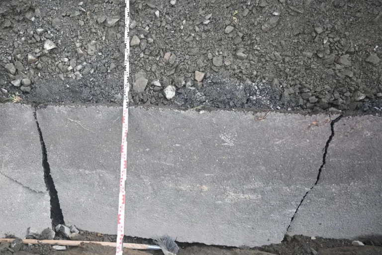 Schellenberg FL - Bein bei Arbeitsunfall engeklemmt