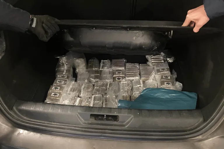Kiel - 40 Kilogramm Haschisch sichergestellt