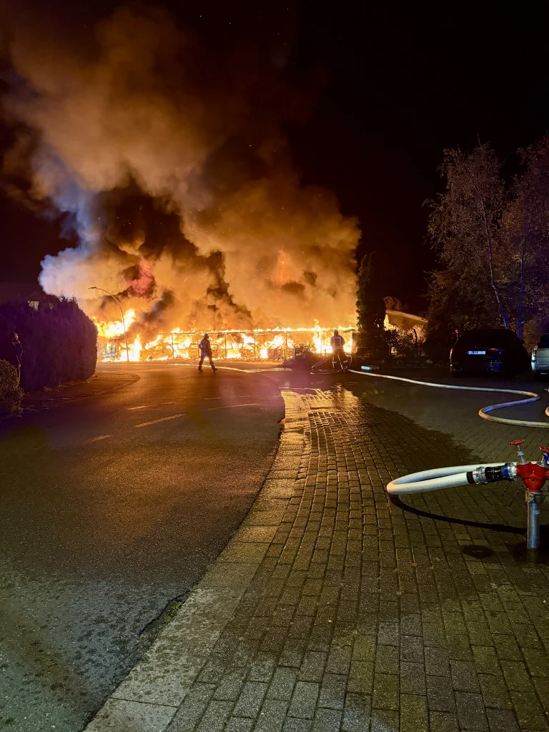 Zeven – Zwei Menschen bei Brand von Wohnhaus schwer verletzt