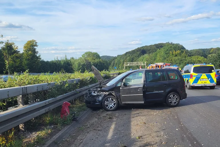 A43 Sprockhövel NW – Zwei Verletzte bei Unfall auf Autobahn