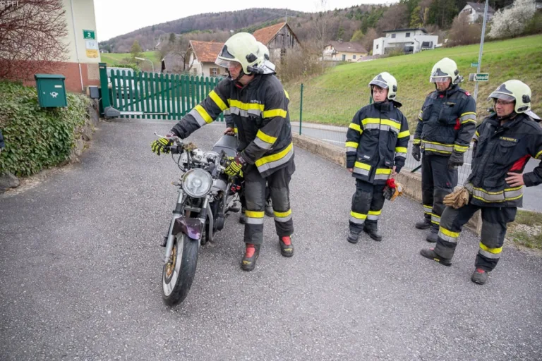 Thannhausen bei Weiz – Motorradfahrer bei Unfall verletzt