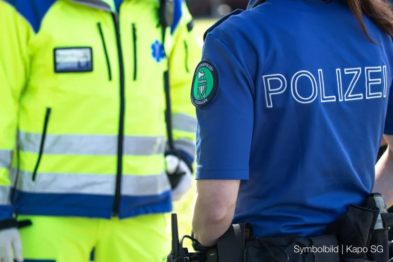 St.Gallen - Bei Auseinandersetzung mit einem Messer verletzt