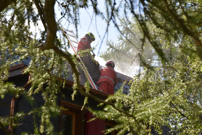 Feldis GR - Brandausbruch in einem Einfamilienhaus