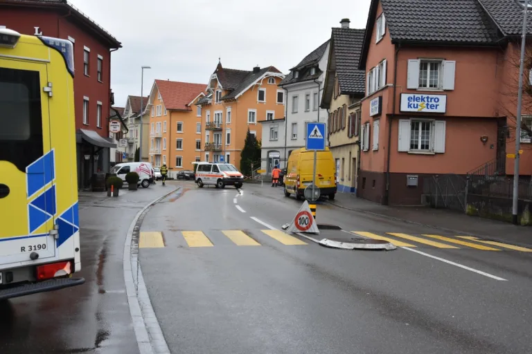 Drama in Goldach SG - Frau und einjähriges Kind auf Fussgängerstreifen erfasst!