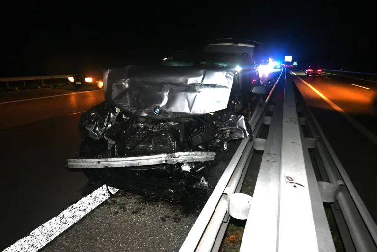 A1 Wil SG – 6 Personen verletzt bei Kollisionen am Sonntag