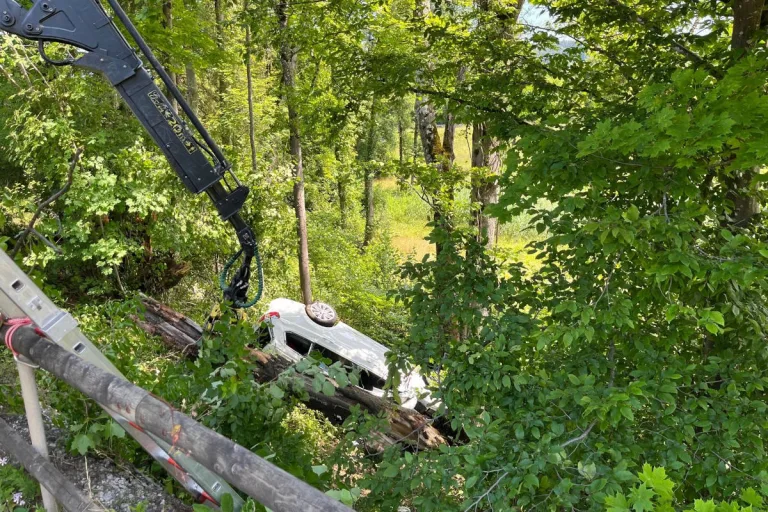 Tragödie in Urdorf ZH – Unfall mit Personenwagen fordert Todesopfer