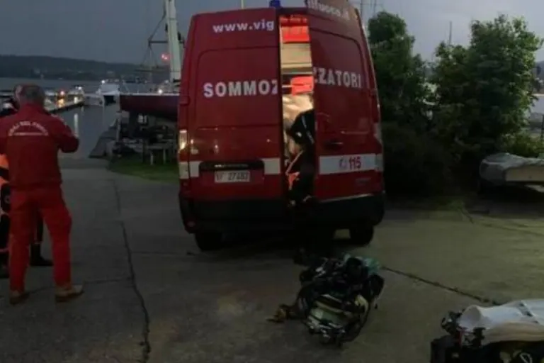 Tragödie in Lisanza (Sesto Calende) IT - (Update 29.05.2023 08:30 Uhr) Boot kentert nach heftigem Gewitter - Vier Personen sterben am Lago Maggiore
