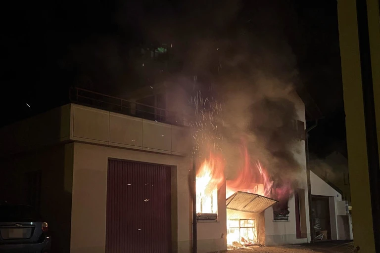 Bad Ragaz SG - Garagenbrand