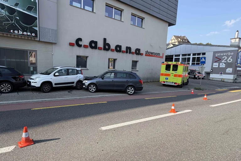 Herisau AR – Auf dem Weg zum Arzt in Unfall verwickelt