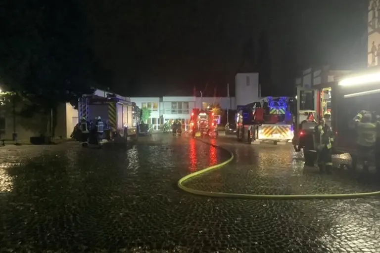Gelsenkirchen NW – Toter bei Brand in Pflegeheim