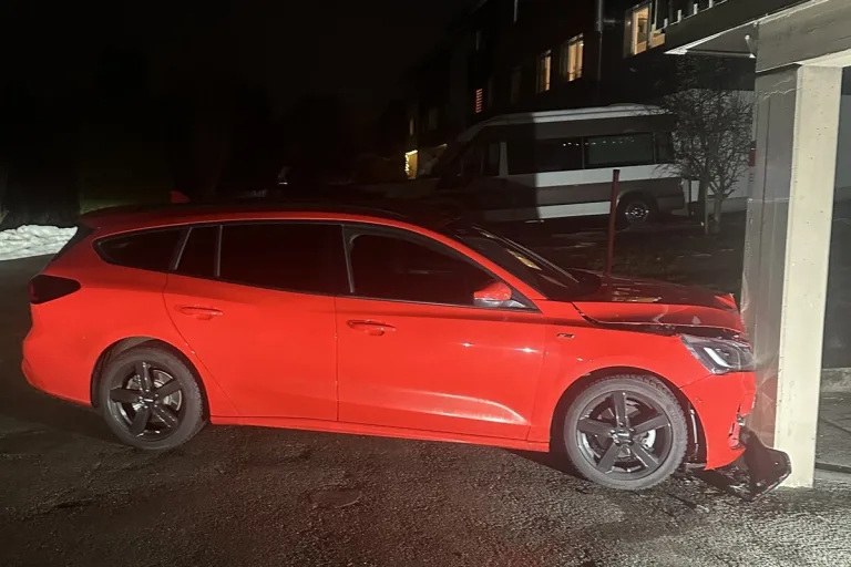 Herisau AR – Parkierfehler führt zu Unfall