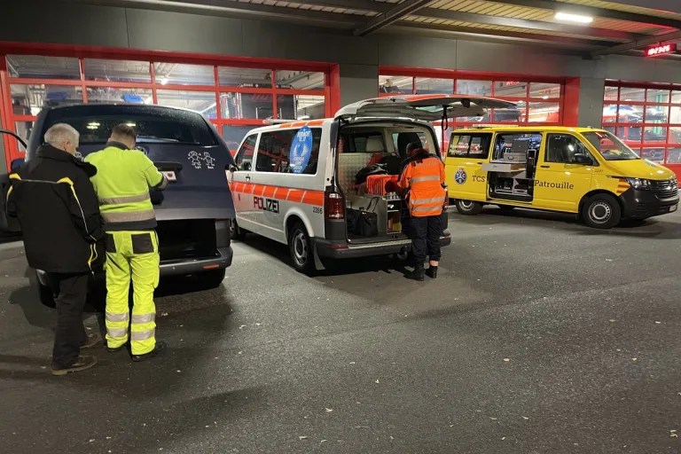 Kanton Schwyz - Polizei stellt mehrere Mängel während Beleuchtungskontrollen fest
