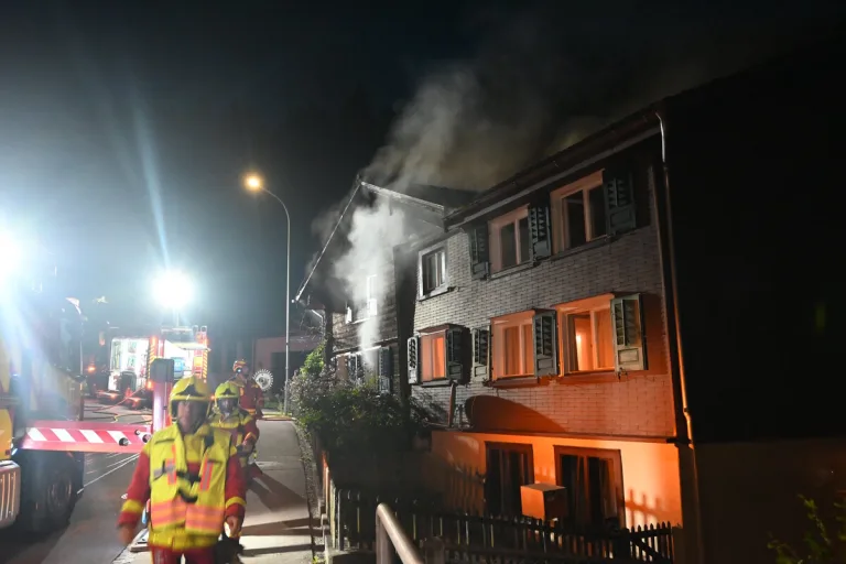 Buchs SG - Brand in einer Wohnung - Frau im psychischen Ausnahmezustand 