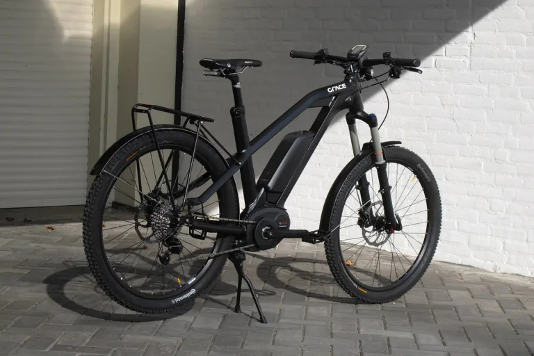 Hasle bei Burgdorf BE - E-Bike-Fahrerin bei Selbstunfall schwer verletzt