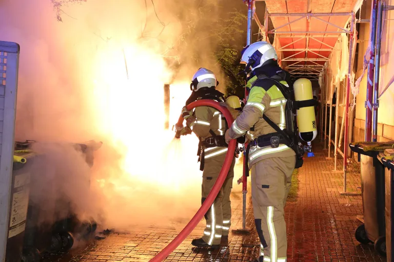 Dresden SN – Ermittlungen nach Brand mehrerer Abfallbehälter
