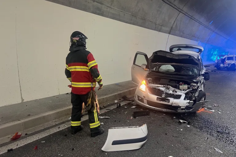 Bazenheid SG - Schwerer Verkehrsunfall fordert drittes Todesopfer 