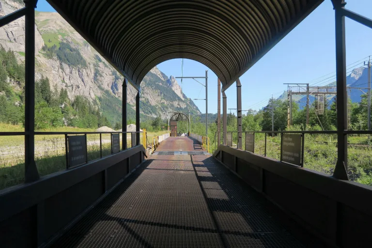 Lötschberg-Scheiteltunnel – Betonschlämme regelwidrig entsorgt