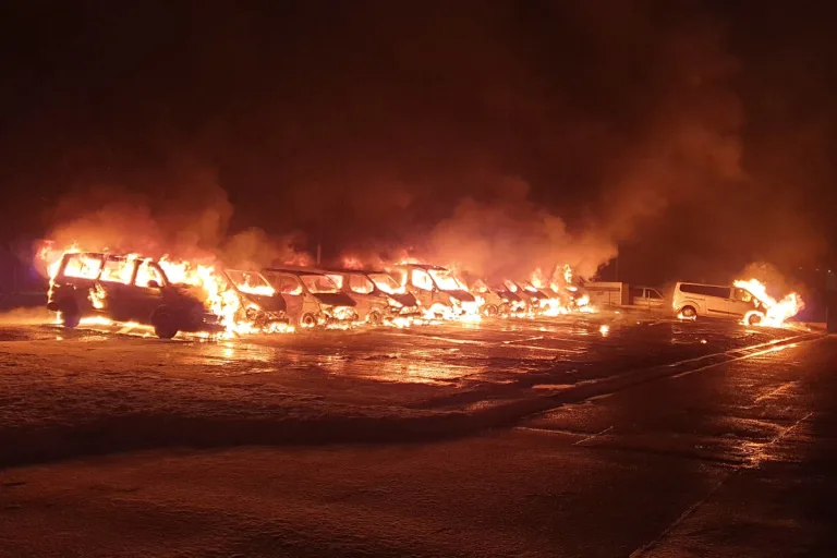 Niedersachsen – Versuchte Brandstiftung auf Niederlassungen der Landesaufnahmebehörde Niedersachsen