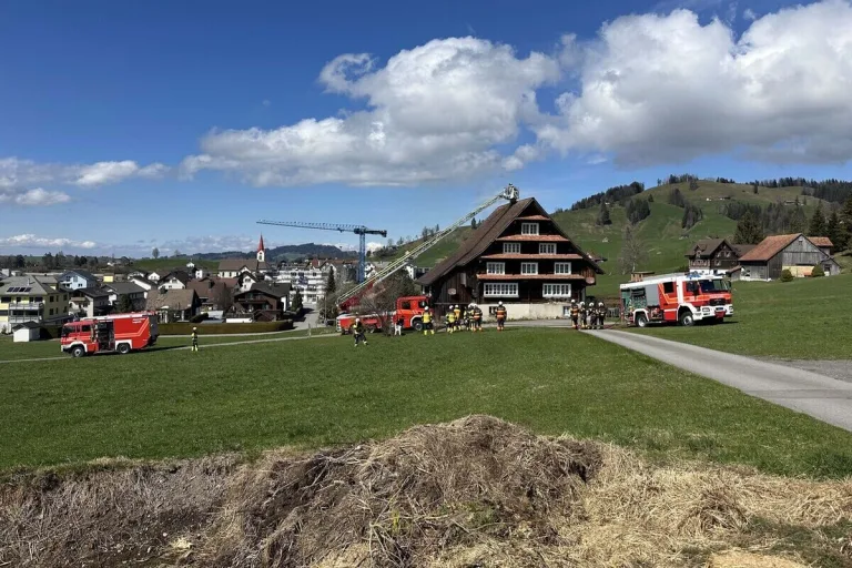 Willerzell SZ – Kaminbrand durch Russablagerung