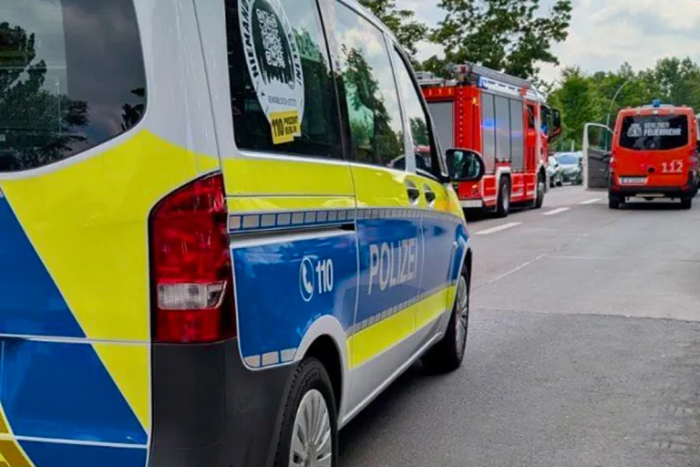 Berlin – 13-Jährige von Auto überrollt und schwer verletzt