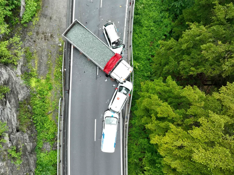 Sils im Domleschg GR – Rega nach Unfall im Einsatz