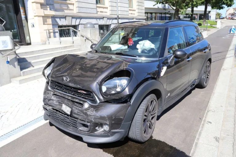 Stadt St. Gallen - Verkehrsunfall mit erheblichem Sachschaden