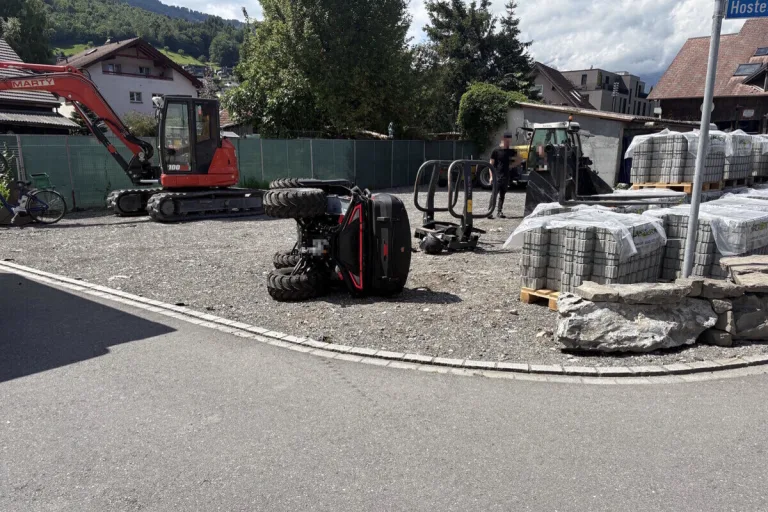 Unfall in Buchs SG – Quad kippt nach Ausweichmanöver