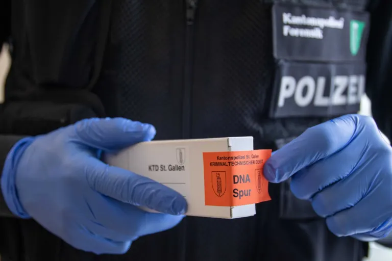 Gossau SG - Einbruch in Gerätecontainer