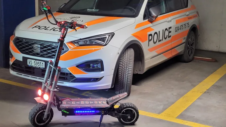 St-Maurice VS: E-Trottinett erreicht 110 km/h – Lenker nicht zum ersten mal gestoppt