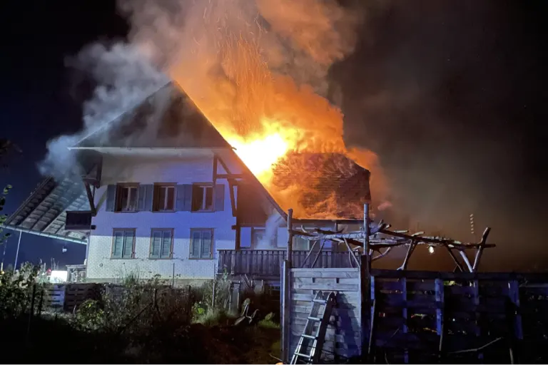 Oberönz (Gemeinde Herzogenbuchsee) BE - Fahrlässigkeit als Brandursache im Vordergrund