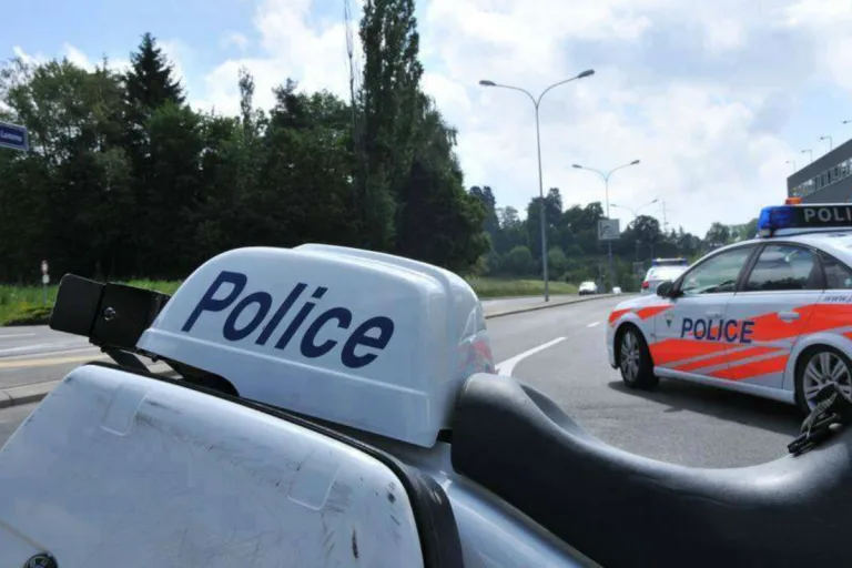 A5 Grandson VD – Strassenarbeiter bei Unfall lebensgefährlich verletzt