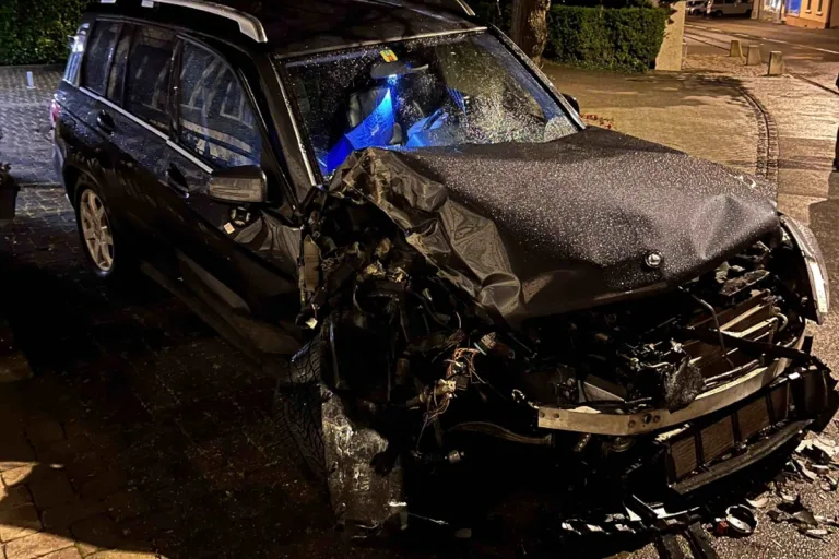Selzach SO - Kontrolle verloren und in Mauer geprallt