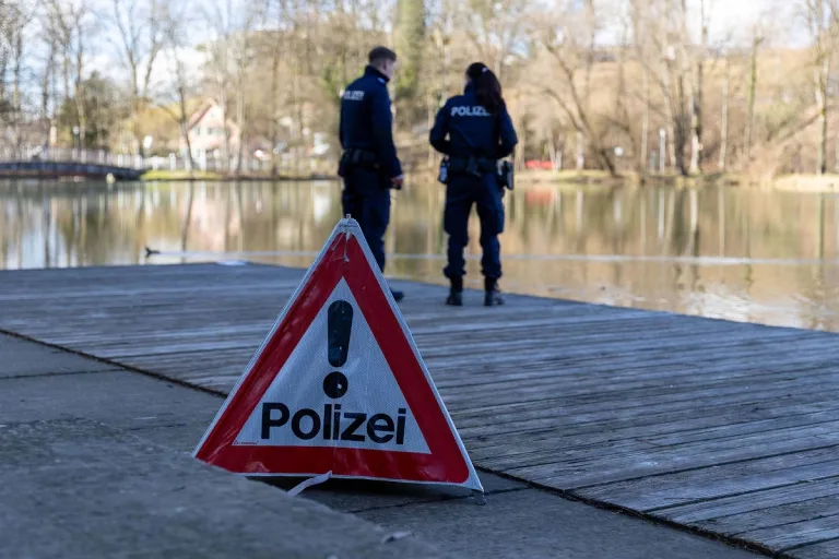 Bad Ragaz SG – Mann stürzt in Tamina