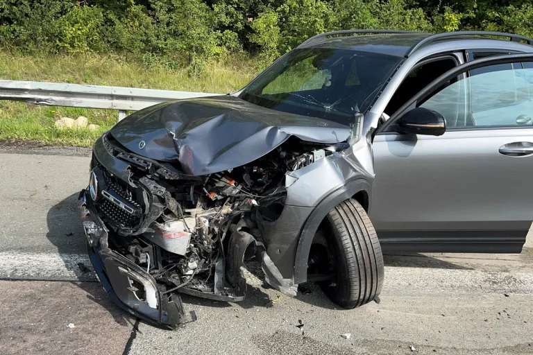 A4 Gera TH – Zwei Verletzte nach Unfall bei Überholvorgang