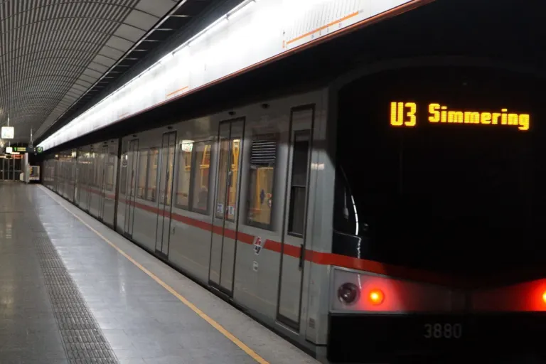 Wien – Mann nach Brandstiftungen an U-Bahn-Station festgenommen