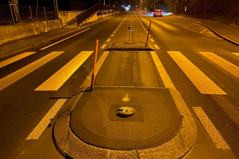 Stadt Zug – Verkehrsinsel abgeräumt und weitergefahren