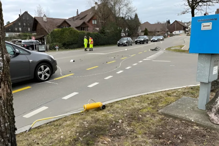 Gutenswil ZH: 10-jähriges Kind bei schrecklichem Verkehrsunfall schwer verletzt