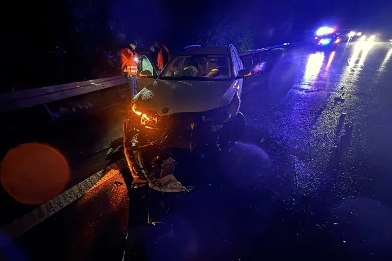 A3 in Mollis GL – Aquaplaning führt zu Unfall
