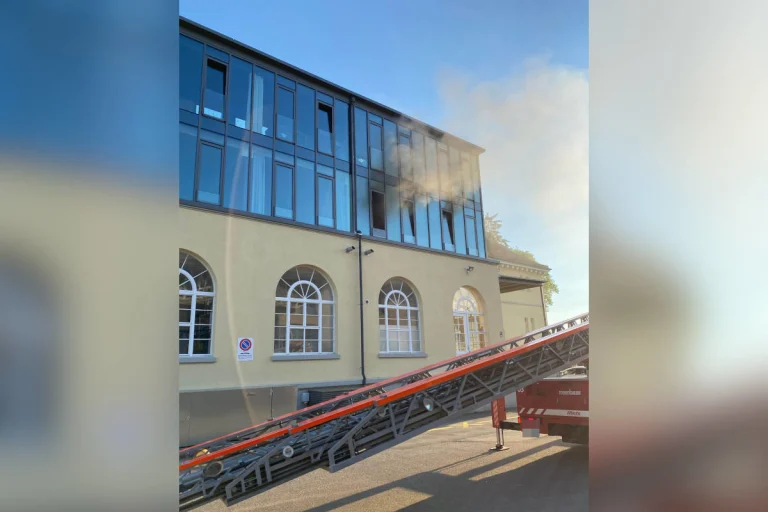Schönenwerd SO – Brand im Ballyhouse – eine Person zur Kontrolle im Spital