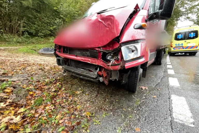 Gretzenbach SO – Lieferwagenlenker bei Unfall verletzt