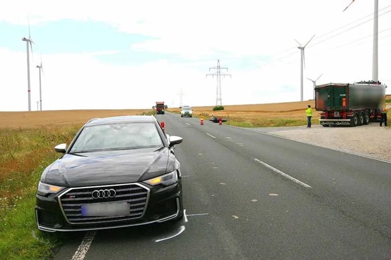 Greußen - Motorradfahrer bei schwerem Unfall gestorben