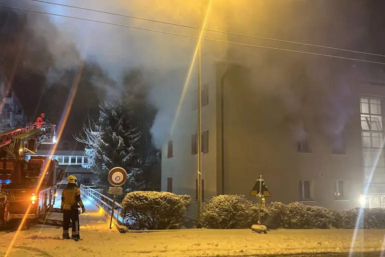 St.Gallen – Brand einer Wohnung in einem Mehrfamilienhaus