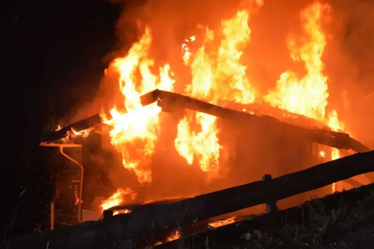 Wattens – Wohnhaus nach Brand vollständig zerstört