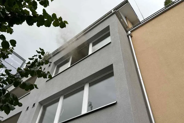 Lachen SZ - Wohnung nach Brand unbewohnbar 