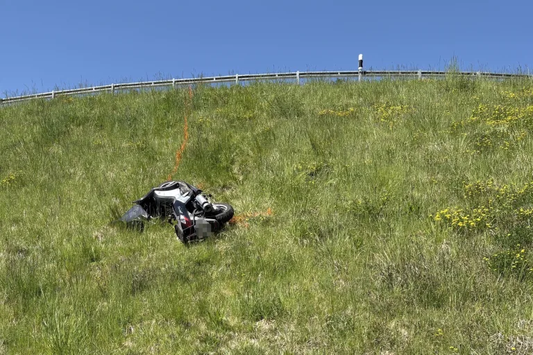 Ebnat-Kappel SG – 17-jähriger Rollerfahrer bei Unfall verletzt