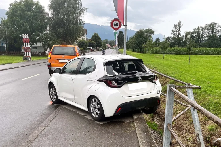 Unfall in Alpnachstad OW - Gas- mit dem Bremspedal verwechselt 