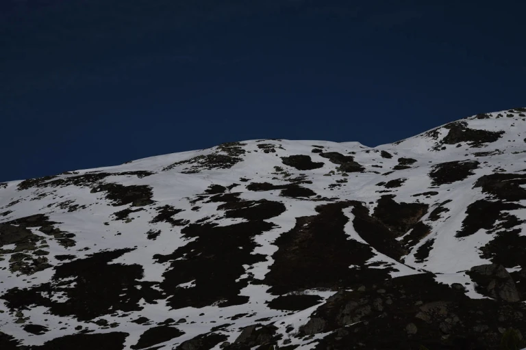 Davos Dorf GR – Skitourengänger gestürzt und schwer verletzt