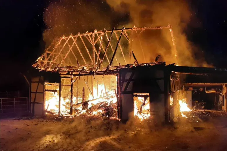 Scheunenbrand in Essen-Kettwig NW 